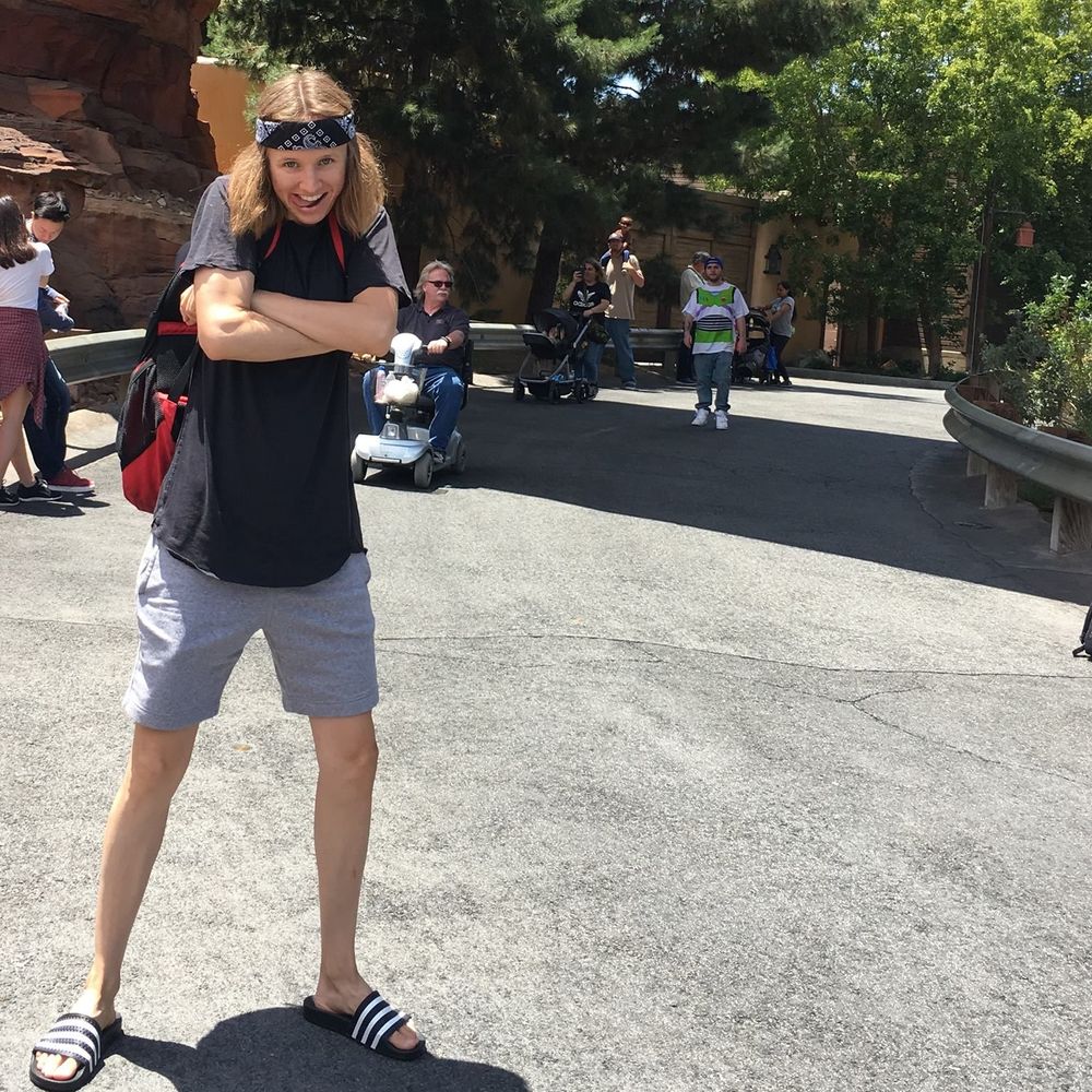 Meet your Posher, Laurie